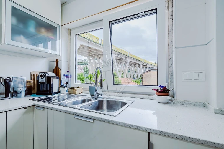 Apartamento T3 para Venda em Vila Franca de Xira Foto 8