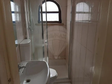 Apartamento T1 para Venda em Beato