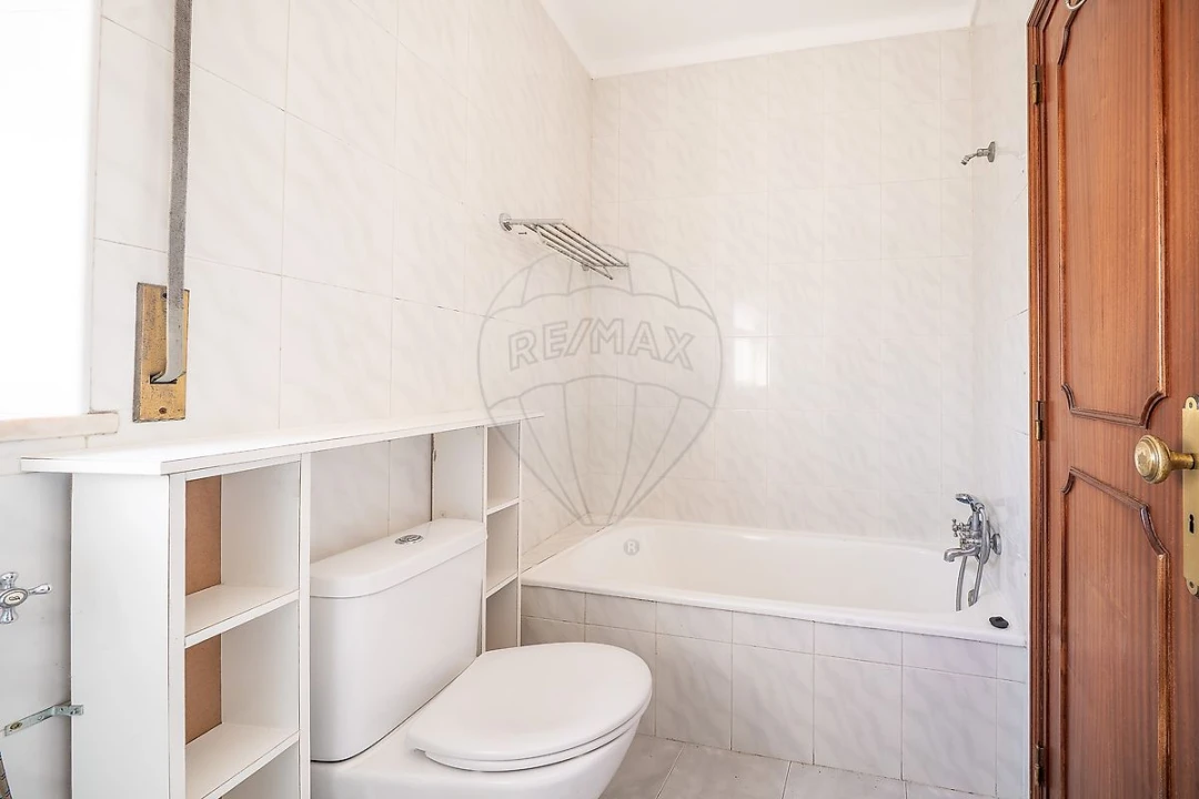 Apartamento T3 para Arrendamento em Glória e Vera Cruz Foto 18