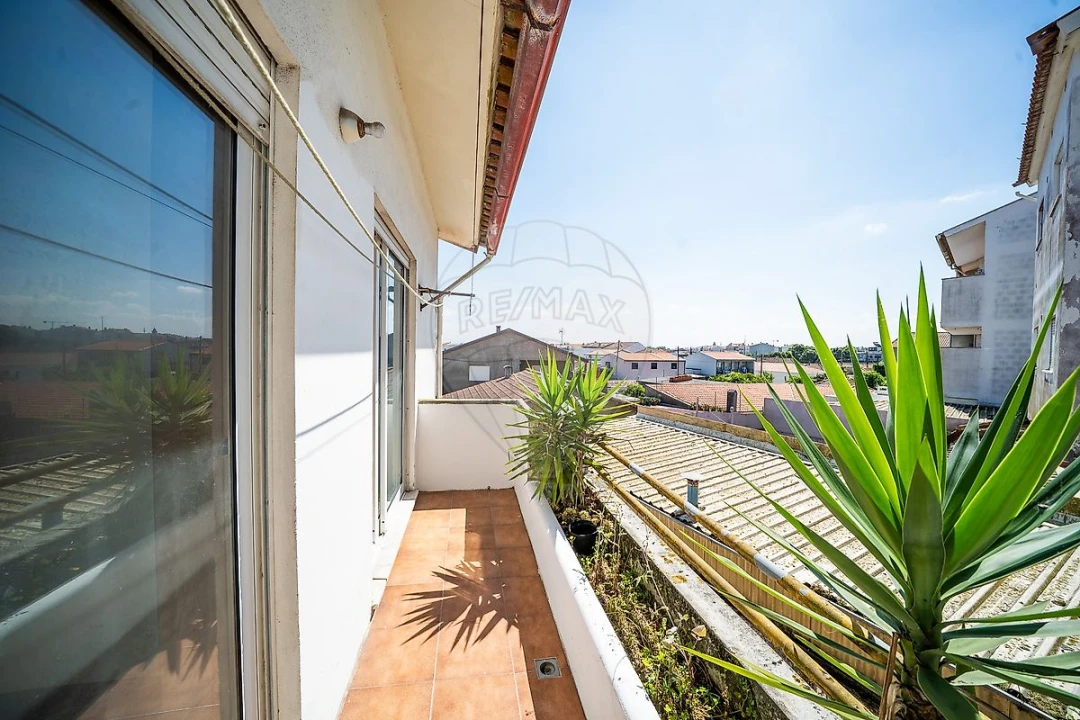 Apartamento T3 para Arrendamento em Glória e Vera Cruz Foto 19