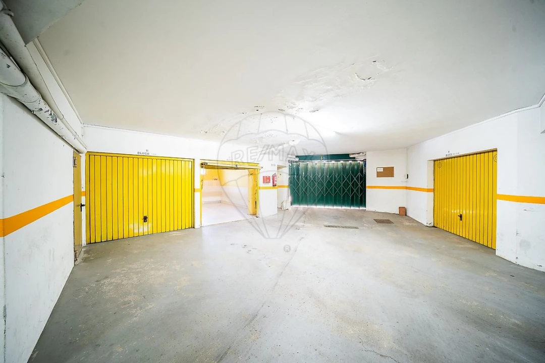 Apartamento T3 para Arrendamento em Glória e Vera Cruz Foto 27