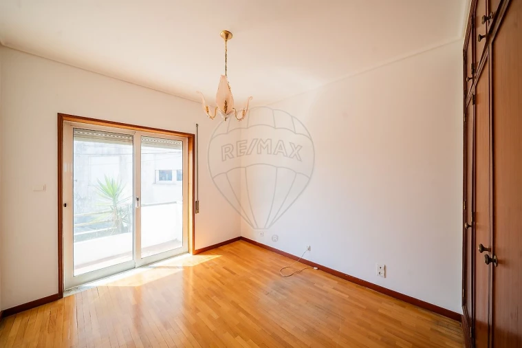 Apartamento T3 para Arrendamento em Glória e Vera Cruz Foto 20