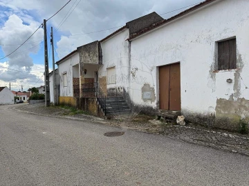 Moradia T2 para Venda em Manique do Intendente, Vila Nova de São Pedro e Maçussa
