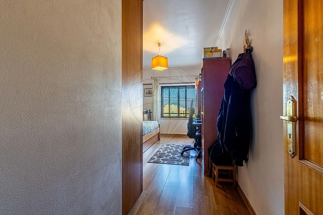 Apartamento T2 para Venda em Castanheira do Ribatejo e Cachoeiras Foto 28