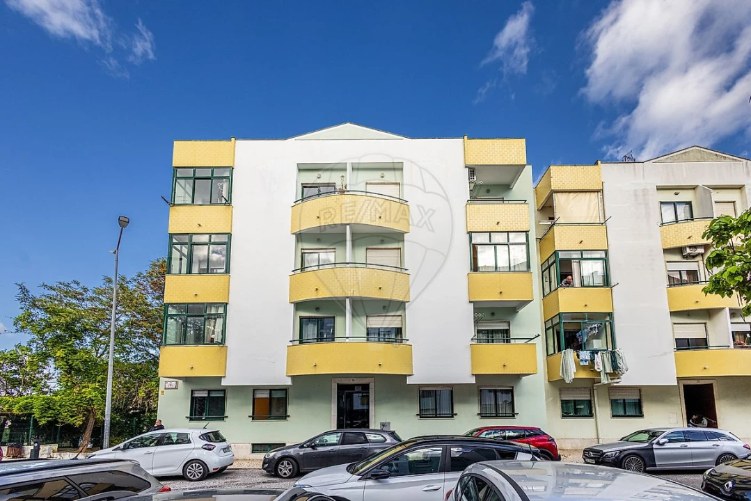 Apartamento T2 para Venda em Castanheira do Ribatejo e Cachoeiras Foto 41