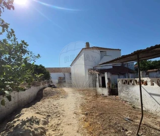 Moradia T4 para Venda em Pegões