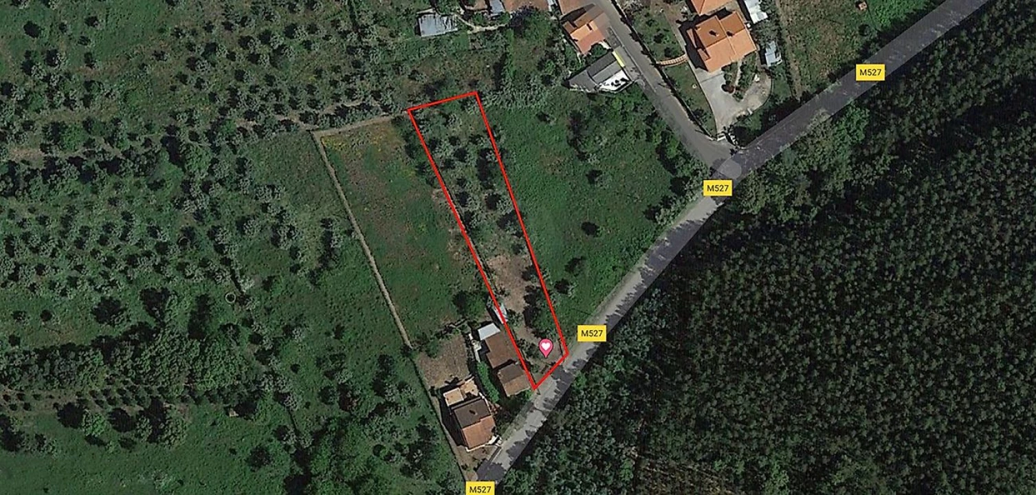 Terreno para Venda em Areias e Pias Foto 2
