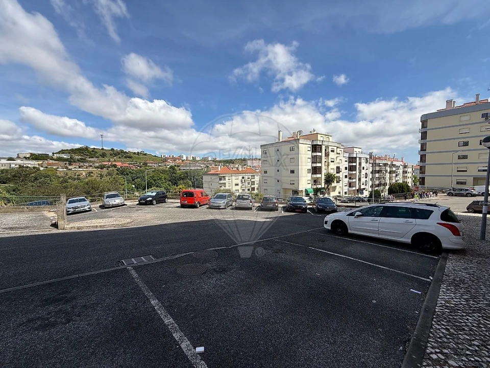 Apartamento T2 para Venda em Queluz e Belas Foto 8