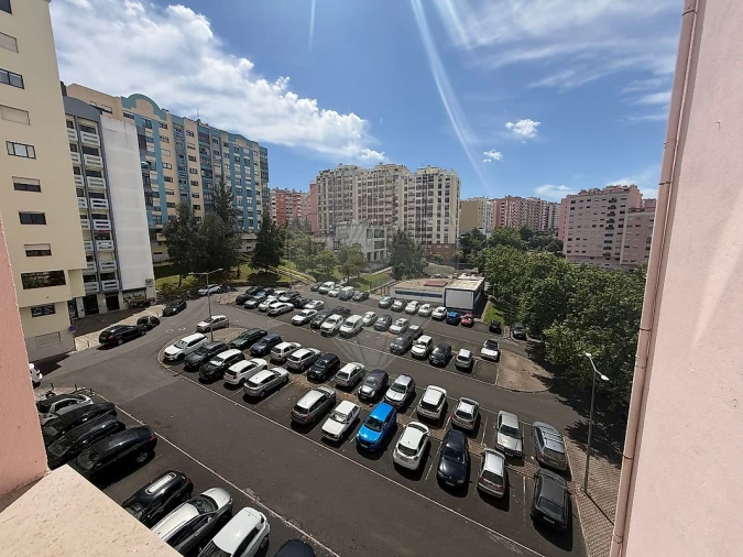 Apartamento T3 para Venda em Cacém e São Marcos Foto 5