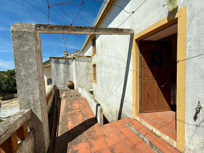 Moradia T4 para Venda em Vila Velha de Rodão Foto 3