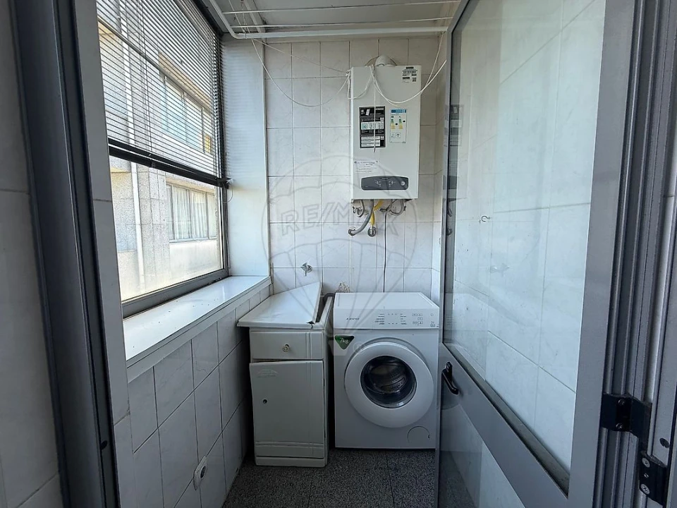 Apartamento T2 para Venda em Moreira Foto 11