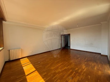 Apartamento T2 para Venda em Moreira