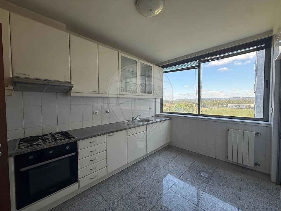 Apartamento T2 para Venda em Moreira Foto 9