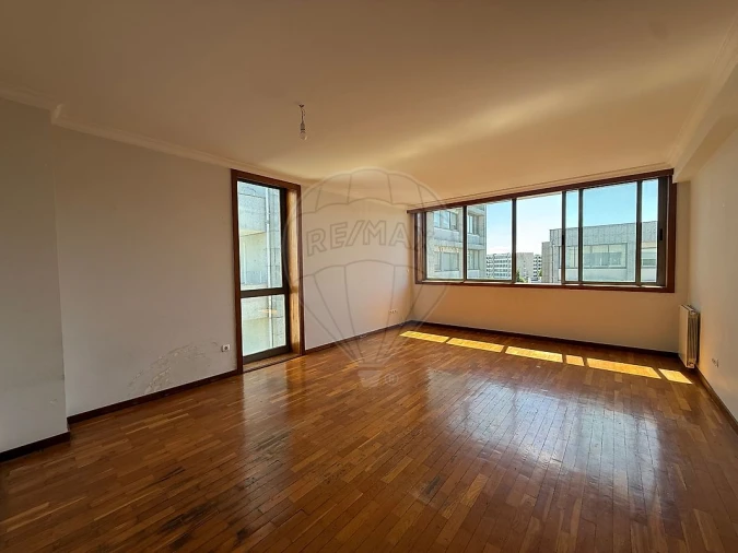 Apartamento T2 para Venda em Moreira Foto 25