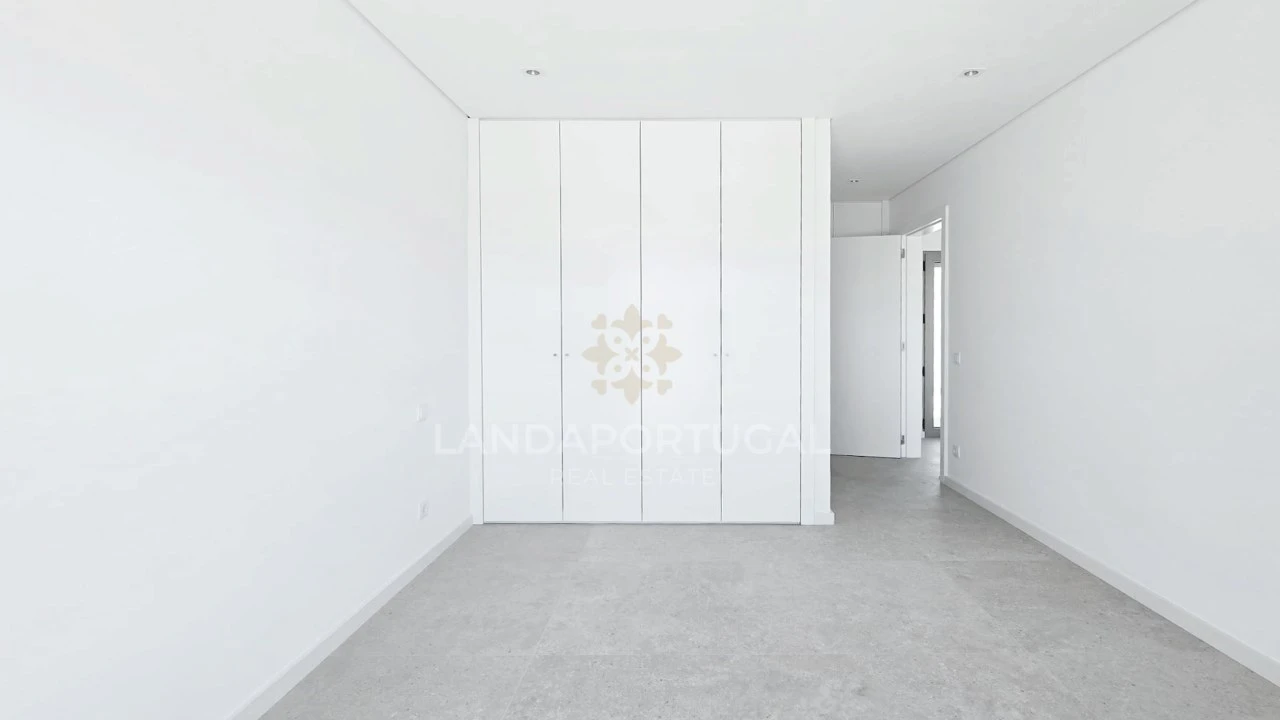 Apartamento T2 para Venda em Conceição e Cabanas de Tavira Foto 11