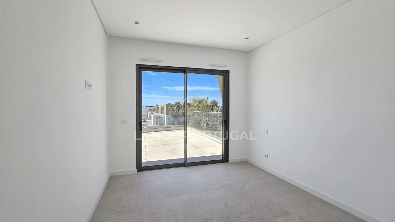 Apartamento T2 para Venda em Conceição e Cabanas de Tavira Foto 12