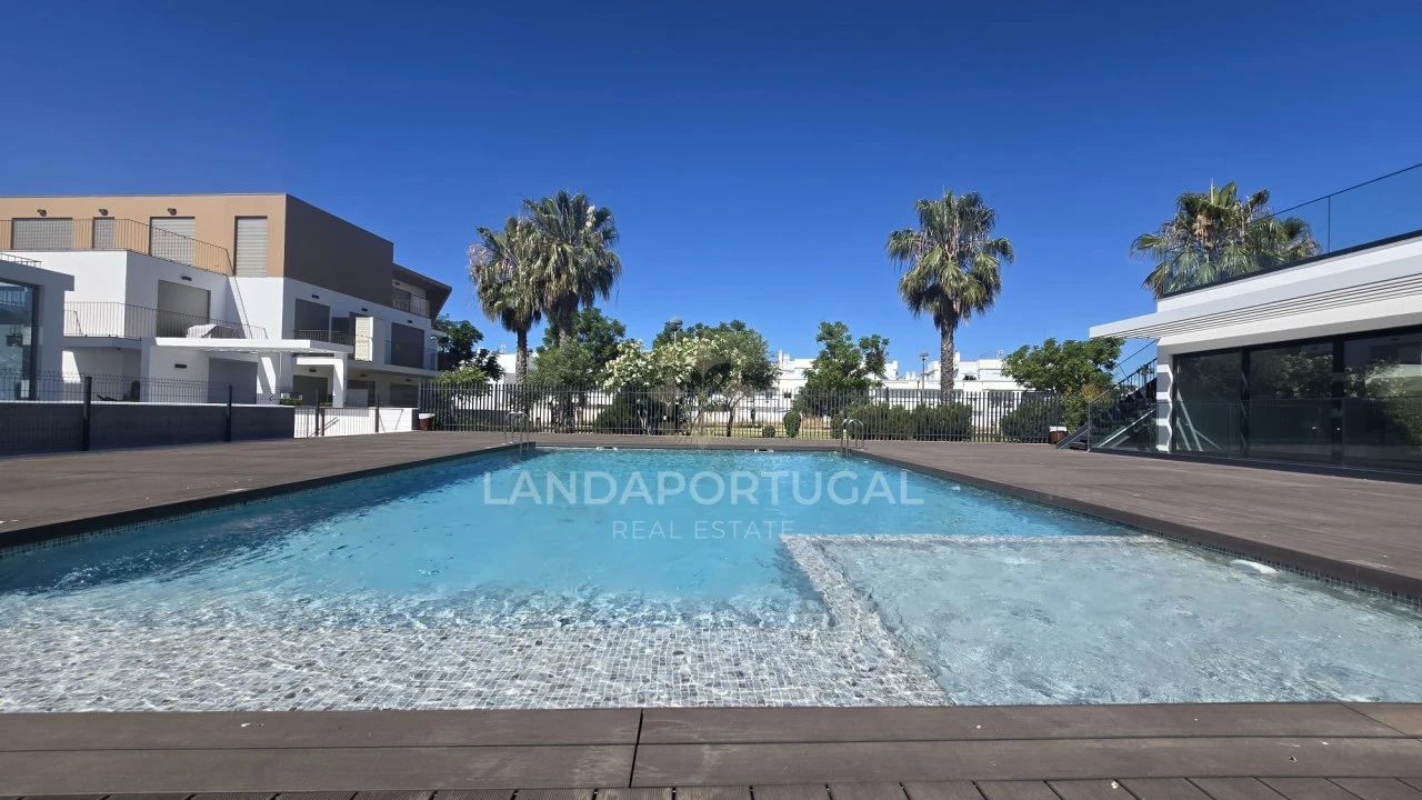 Apartamento T2 para Venda em Conceição e Cabanas de Tavira Foto 18