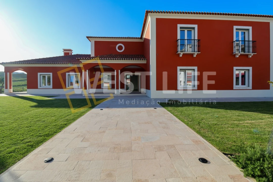 Moradia T4 para Venda em São Pedro da Cadeira Foto 39