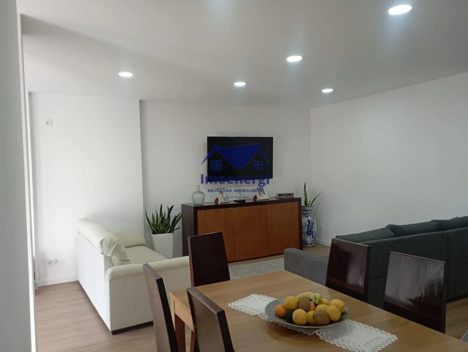 Apartamento T3 para Venda em Matosinhos e Leça da Palmeira Foto 1
