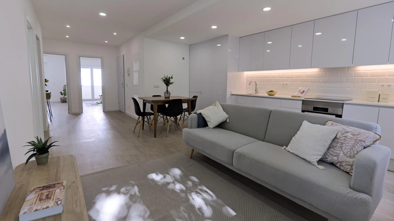 Apartamento T3 para Venda em Agualva e Mira-Sintra Foto 3