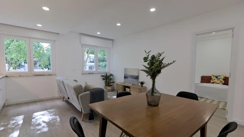 Apartamento T3 para Venda em Agualva e Mira-Sintra