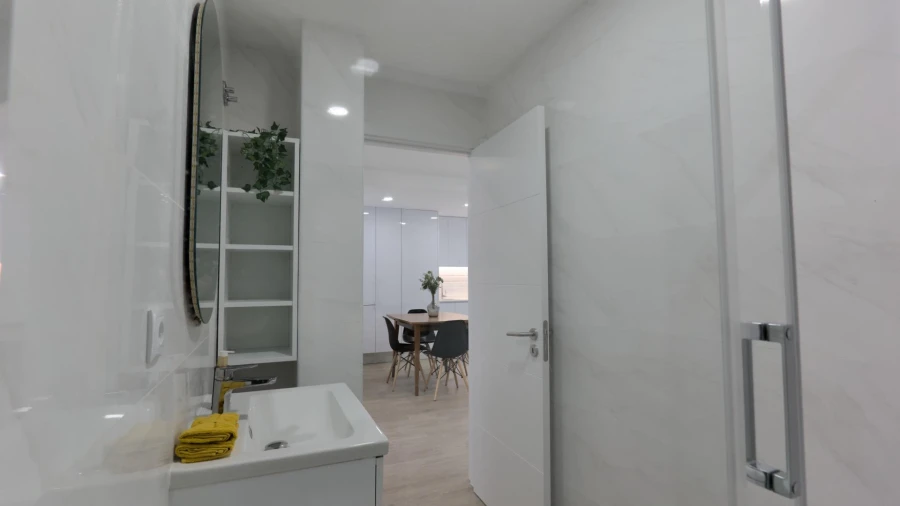 Apartamento T3 para Venda em Agualva e Mira-Sintra Foto 15