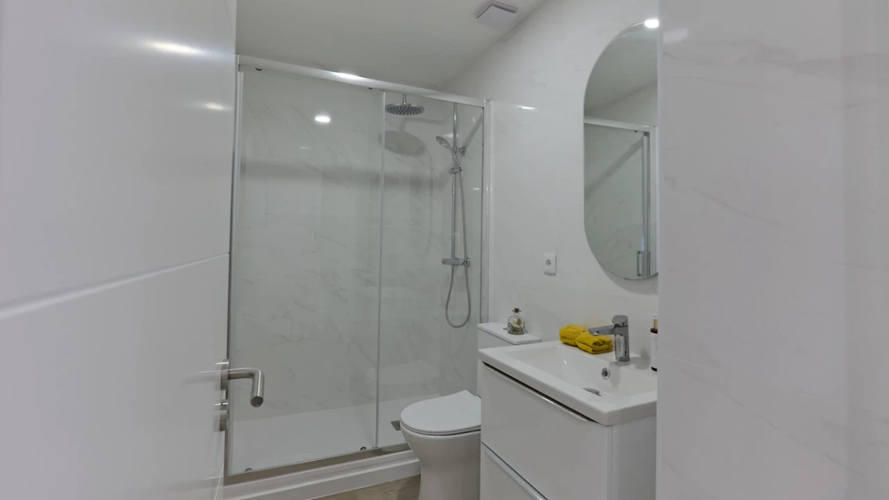 Apartamento T3 para Venda em Agualva e Mira-Sintra Foto 14