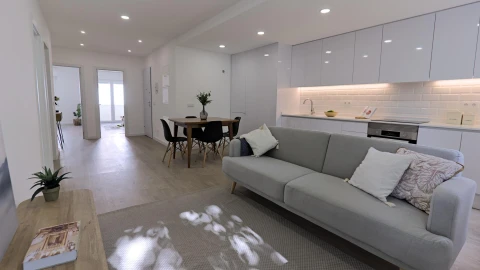 Apartamento T3 para Venda em Agualva e Mira-Sintra