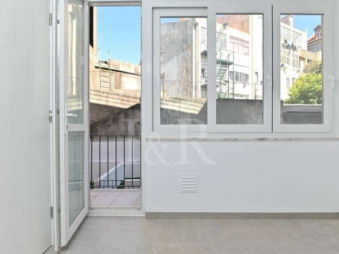 Apartamento T2 para Venda em Arroios Foto 2