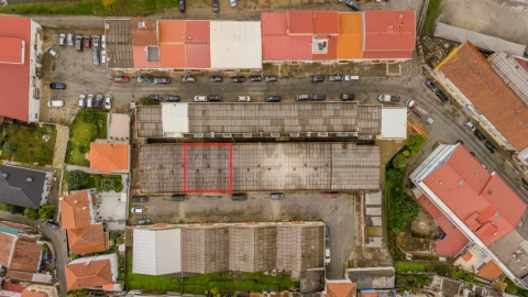Armazém para Venda em São Vitor (Braga)