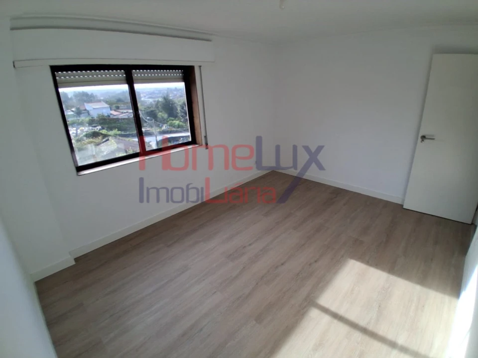 Apartamento T2 para Venda em Rio Tinto Foto 6