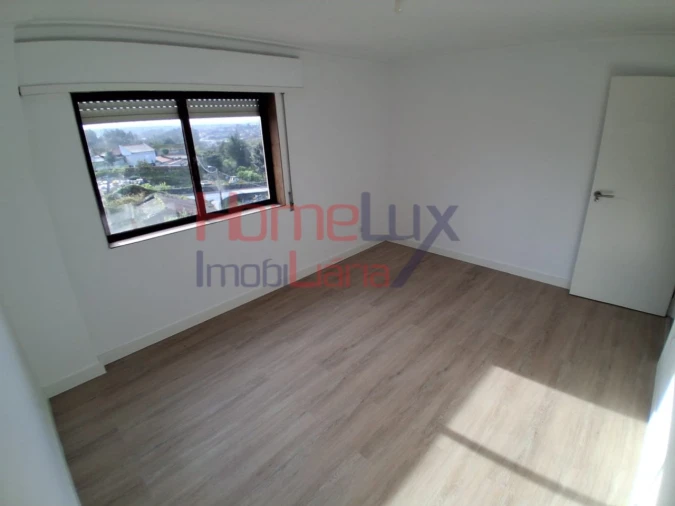 Apartamento T2 para Venda em Rio Tinto Foto 6