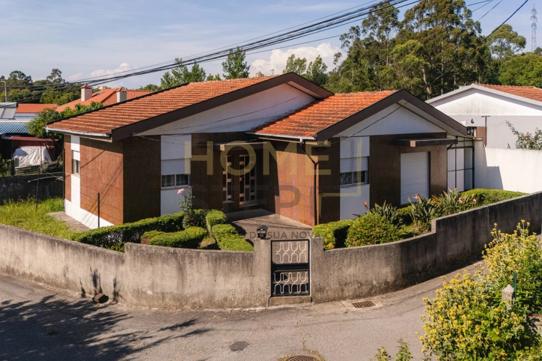 Moradia T3 para Venda em Mafamude e Vilar do Paraíso Foto 1