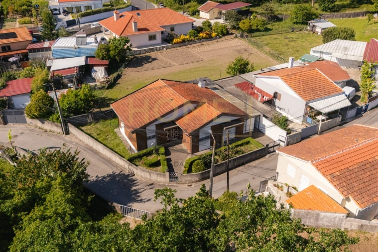 Moradia T3 para Venda em Mafamude e Vilar do Paraíso Foto 42
