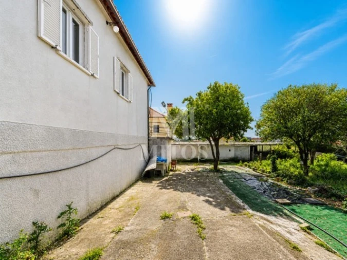 Moradia T4 para Venda em Vila de Punhe Foto 6