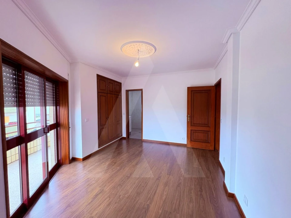 Apartamento T3 para Venda em Albergaria-A-Velha e Valmaior Foto 12