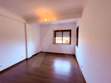 Apartamento T3 para Venda em Albergaria-A-Velha e Valmaior