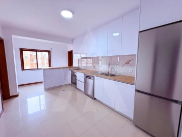 Apartamento T3 para Venda em Albergaria-A-Velha e Valmaior