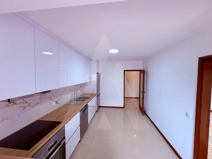 Apartamento T3 para Venda em Albergaria-A-Velha e Valmaior Foto 2