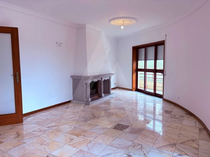 Apartamento T3 para Venda em Albergaria-A-Velha e Valmaior Foto 9