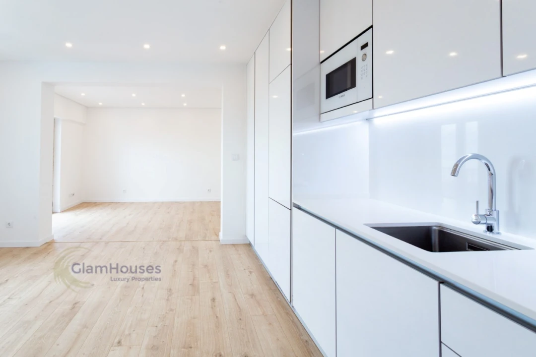 Apartamento T3 para Venda em Santa Iria de Azoia, São João da Talha e Bobadela Foto 2