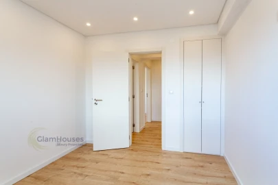 Apartamento T3 para Venda em Santa Iria de Azoia, São João da Talha e Bobadela