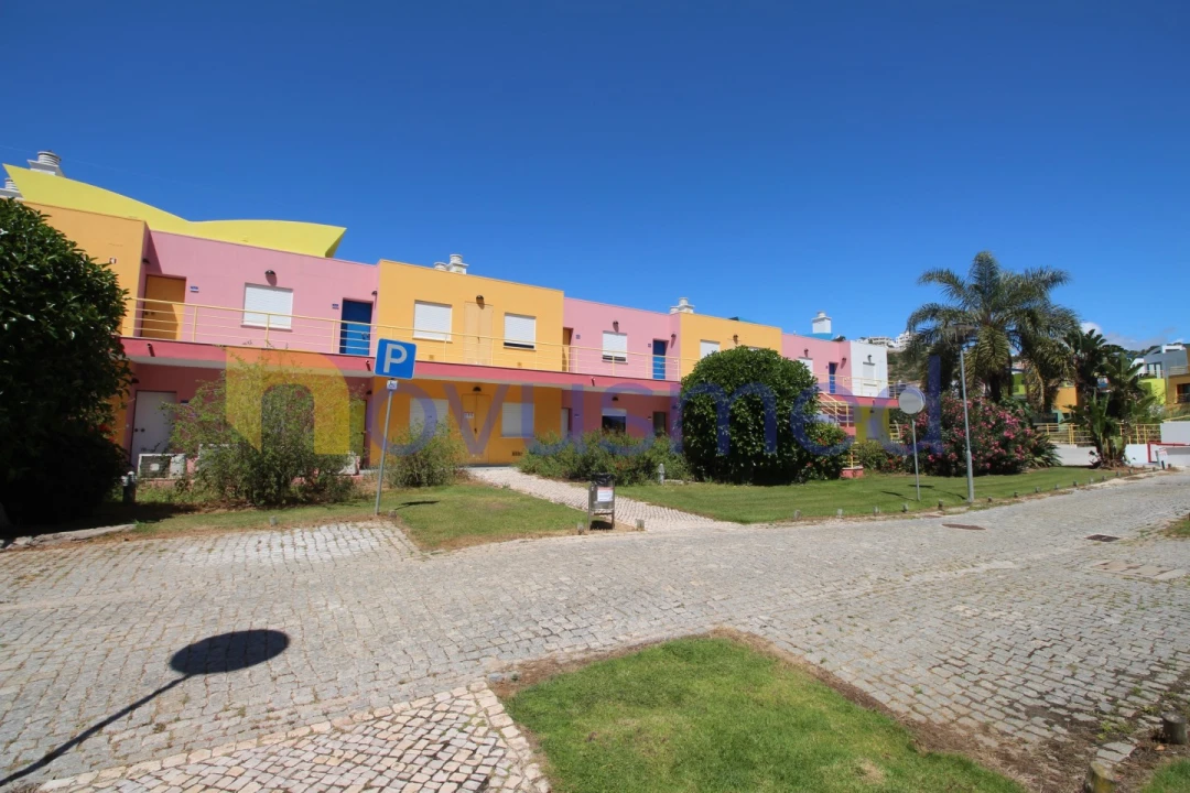 Apartamento T1 para Venda em Albufeira e Olhos de Água Foto 17
