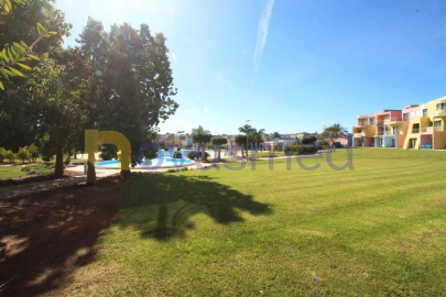Apartamento T1 para Venda em Albufeira e Olhos de Água