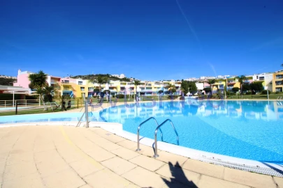 Apartamento T1 para Venda em Albufeira e Olhos de Água