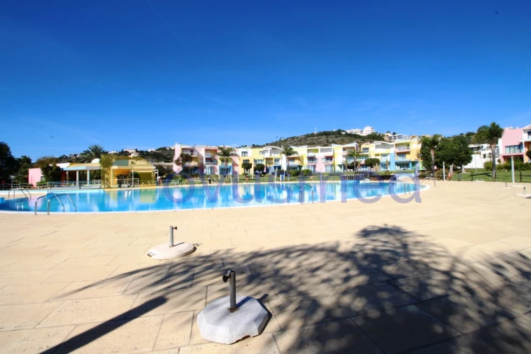 Apartamento T1 para Venda em Albufeira e Olhos de Água Foto 3