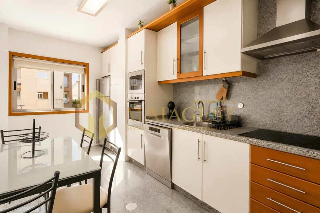 Apartamento T2 para Venda em Canidelo Foto 11