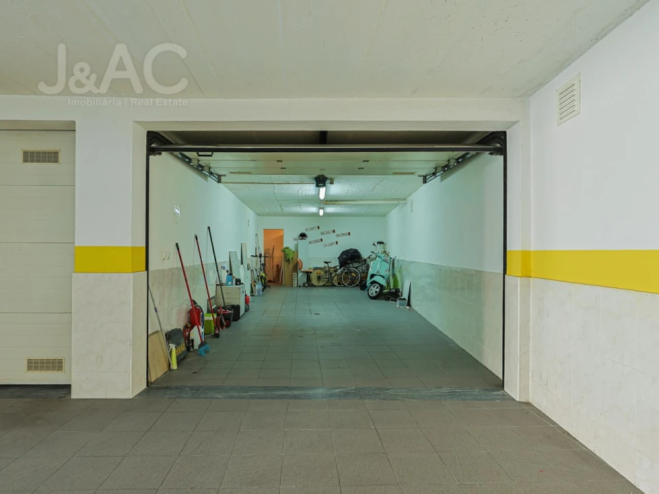 Apartamento T4 para Venda em Cascais e Estoril Foto 29