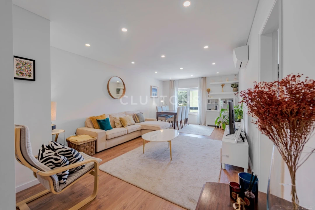 Apartamento T4 para Venda em São Domingos de Benfica Foto 1