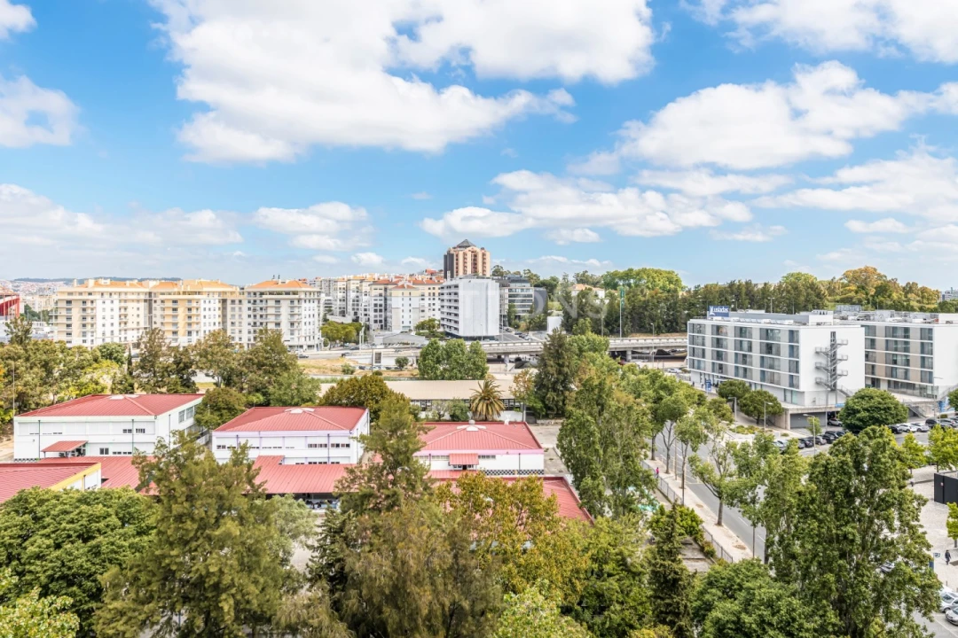 Apartamento T4 para Venda em São Domingos de Benfica Foto 11